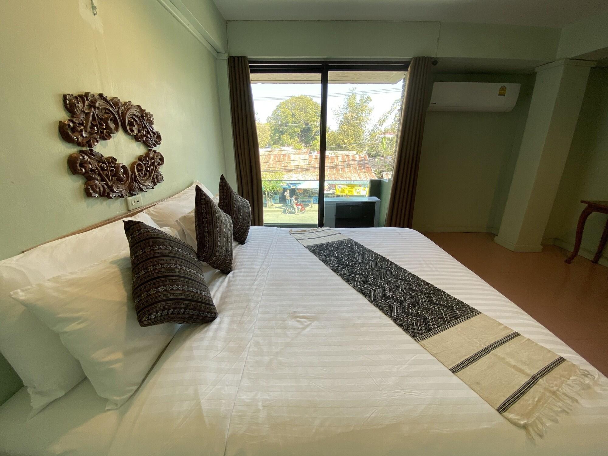 A Hotel Budget Chiang Saen Esterno foto