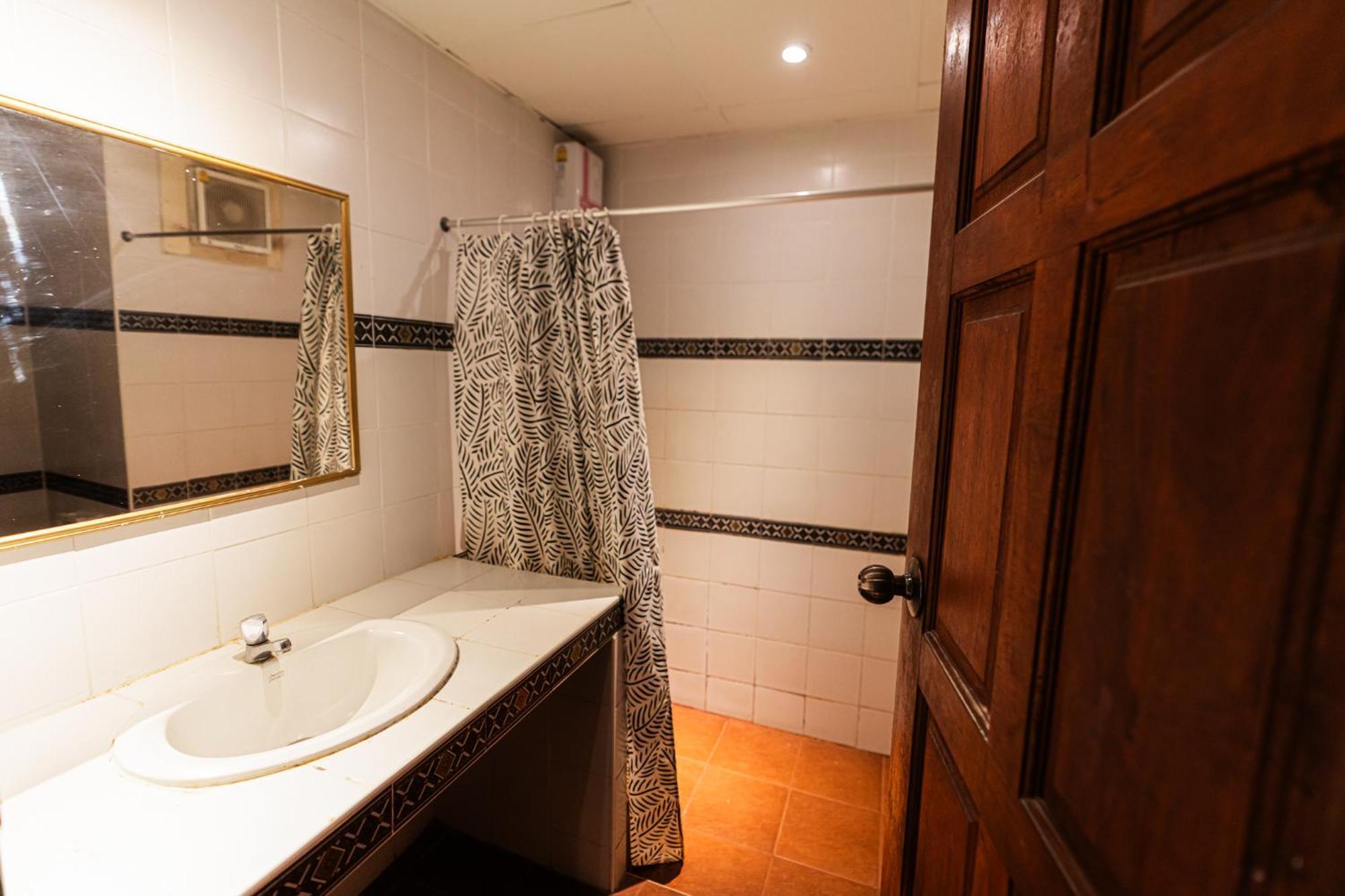 A Hotel Budget Chiang Saen Esterno foto